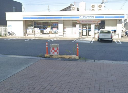 コンビニ　ローソン 一宮インター北店（コンビニ）まで588m