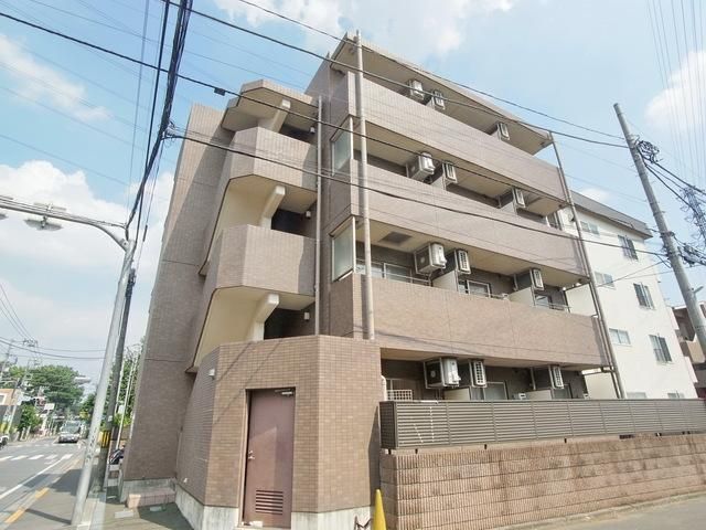 建物外観　♪重厚感ある建物ですね♪