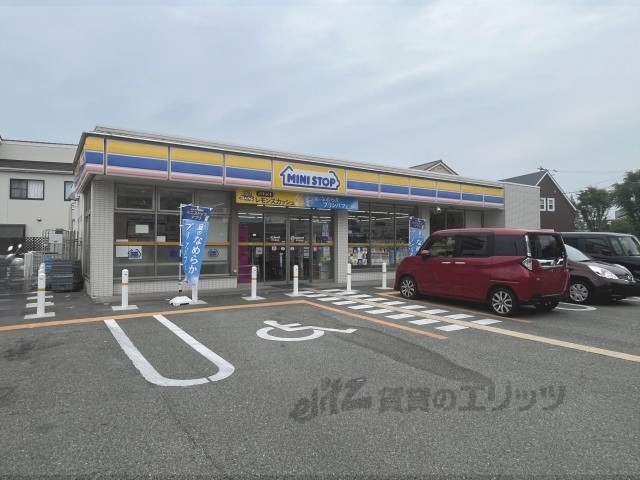 コンビニ　ミニストップ伊丹鴻池店（コンビニ）まで190m