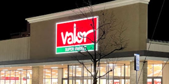 スーパー　スーパーマーケットバロー淡路店（スーパー）まで723m