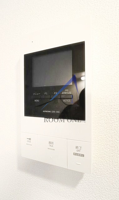 セキュリティ　モニター付きインターホンです。