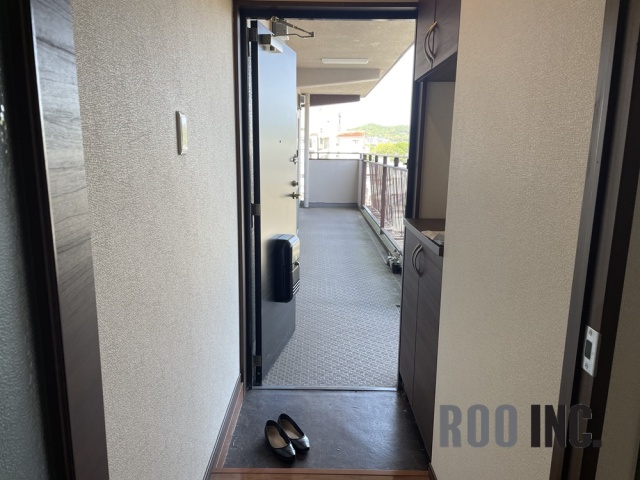 グランツ野里の玄関写真