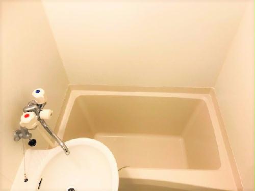 レオパレスステーションプラザの風呂写真