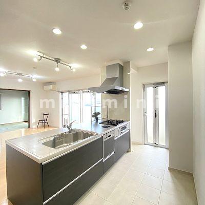 ＪＲ豊肥本線 東海学園前駅 徒歩22分 5階建 築17年のキッチン写真
