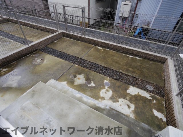 庭　同物件同タイプ