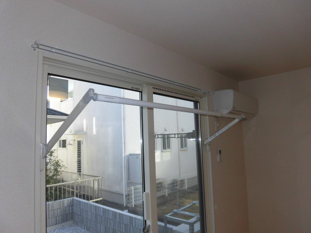 その他設備　室内物干し