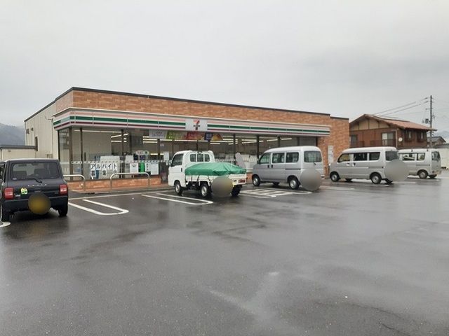 コンビニ　セブンイレブン 村上山辺里店（コンビニ）まで2100m