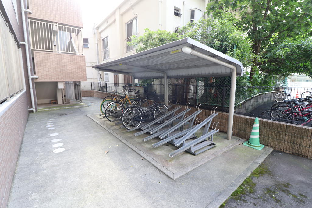 西鉄天神大牟田線 花畑駅 徒歩5分 9階建 築15年の外観写真