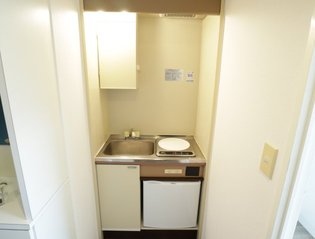 近鉄奈良線 富雄駅 徒歩9分 5階建 築37年のキッチン写真