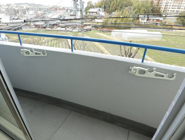 近鉄奈良線 富雄駅 徒歩9分 5階建 築37年の内装写真