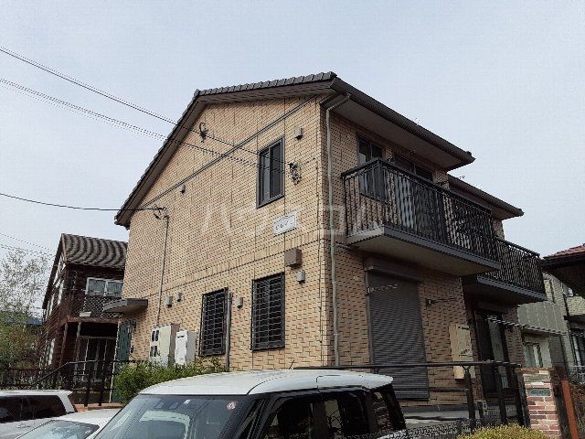 横浜市都筑区荏田南のアパートの建物外観