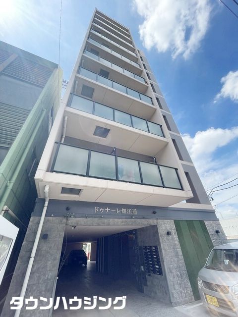 名古屋市中村区畑江通のマンションの建物外観