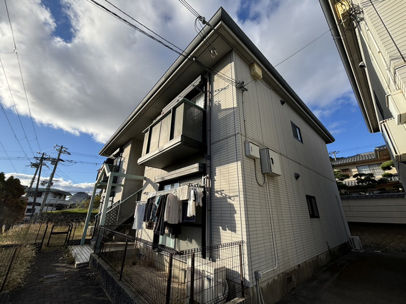 レジデンス新在家の建物外観