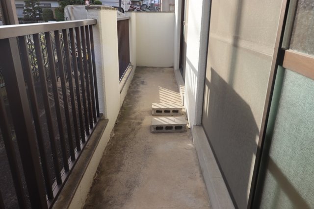 バルコニー　同物件別部屋