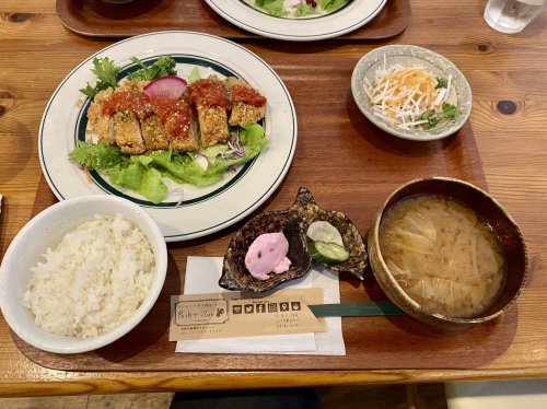 【高崎市羅漢町のマンションの飲食店】