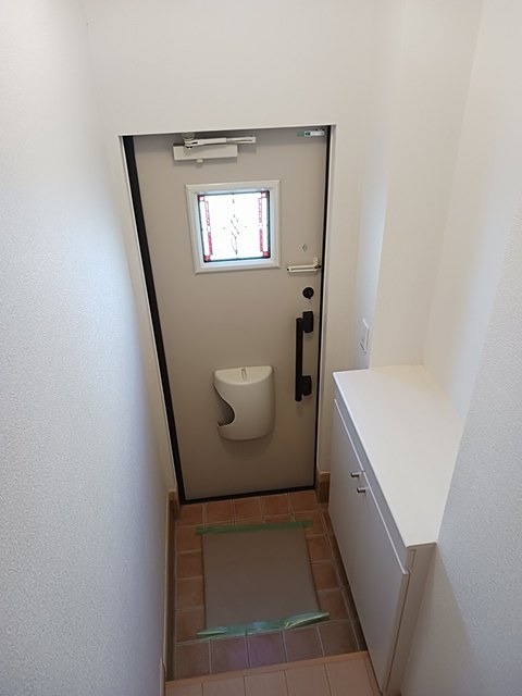 玄関　シューズボックス完備の玄関です。