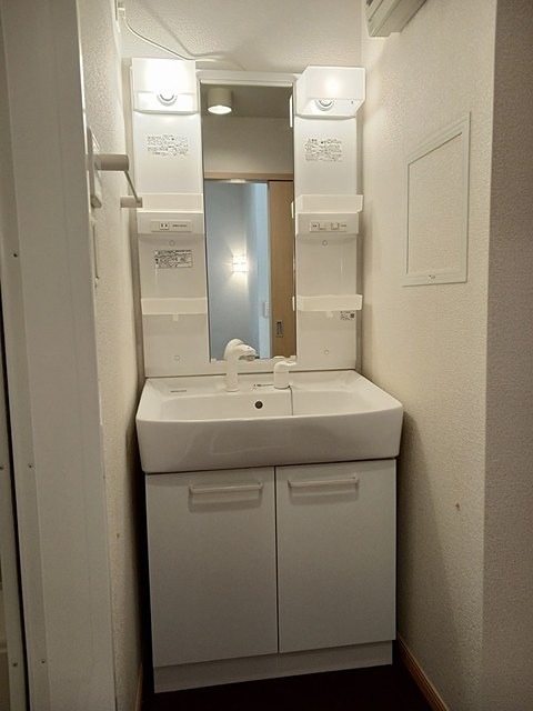 洗面設備　洗髪洗面台です。