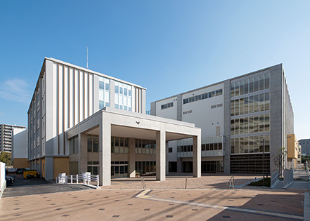 中学校　湊翔楠中学校（中学校）まで900m