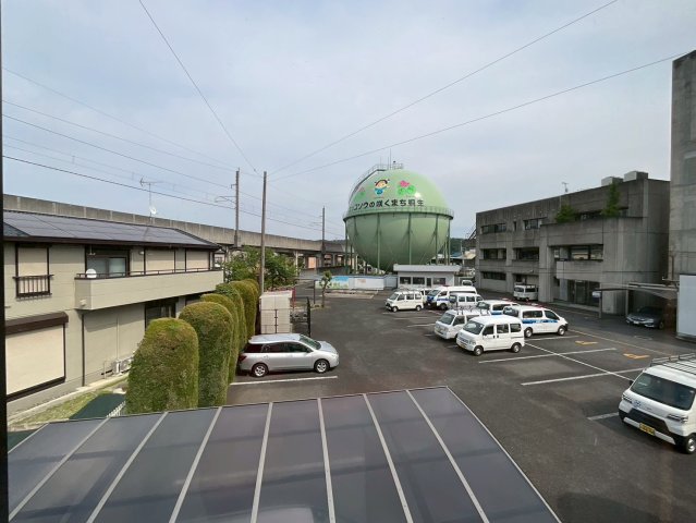 眺望　開けた場所にある物件なので、眺望も良いです。