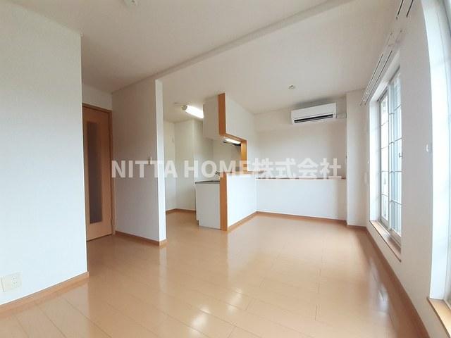 その他　リビング広々11.1帖!!