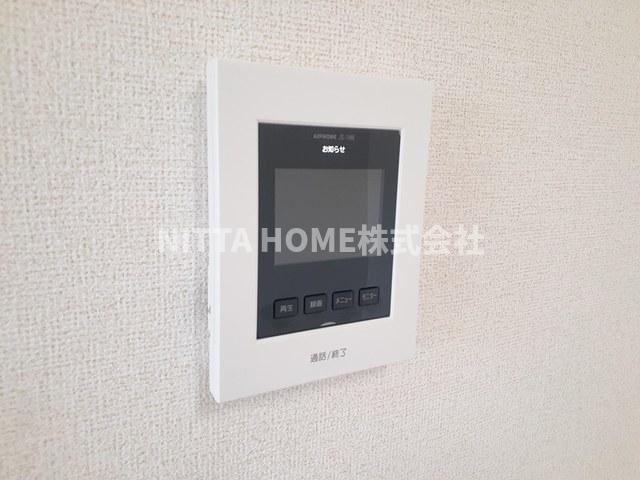 セキュリティ　顔見て会話ができるTVインターホン＊