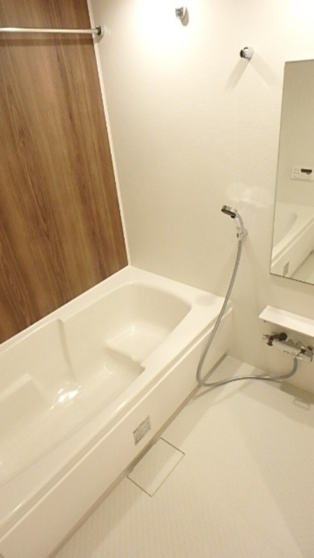 バス・シャワールーム　図面と現状に相違がある場合には現状を優先