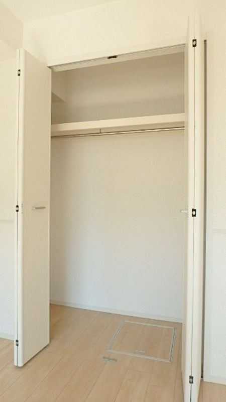 収納　図面と現状に相違がある場合には現状を優先