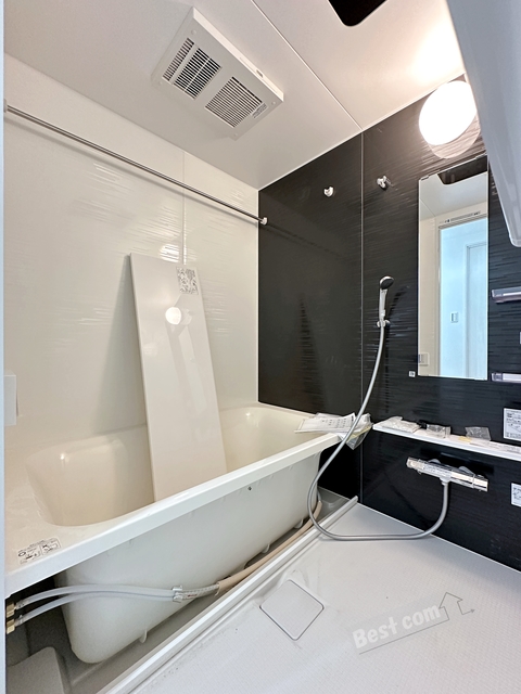 バス・シャワールーム　追い焚き付で寒い日も温まります♪