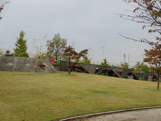 公園　稲荷公園（公園）まで20m