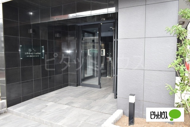 エントランス　エントランス