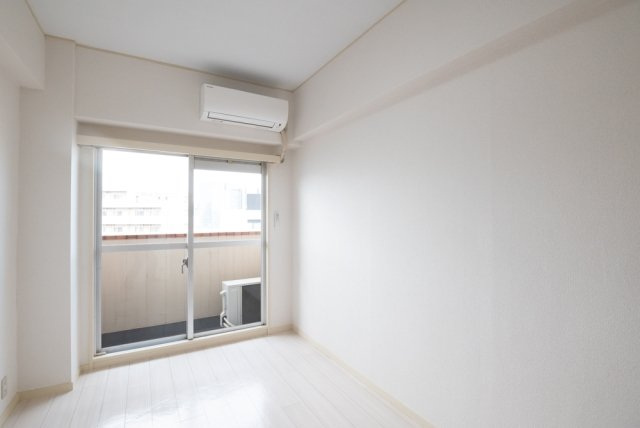 居室・リビング　２４時間セキュリティー