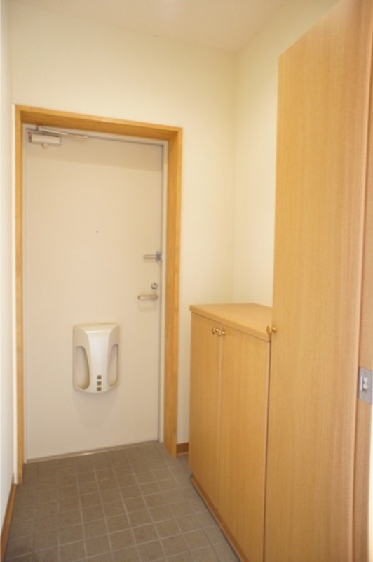 玄関　図面と現状に相違がある場合には現状を優先