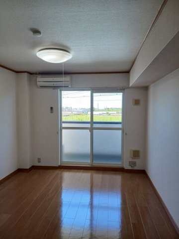 その他部屋・スペース　内装は落ち着いています