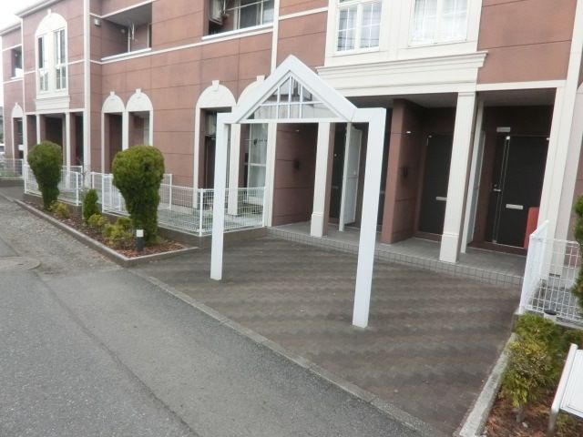 エントランス　お部屋につながるエントランスです