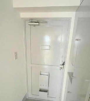玄関　別部屋写真参照