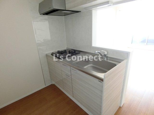 キッチン　２口ガスコンロのシステムキッチン。