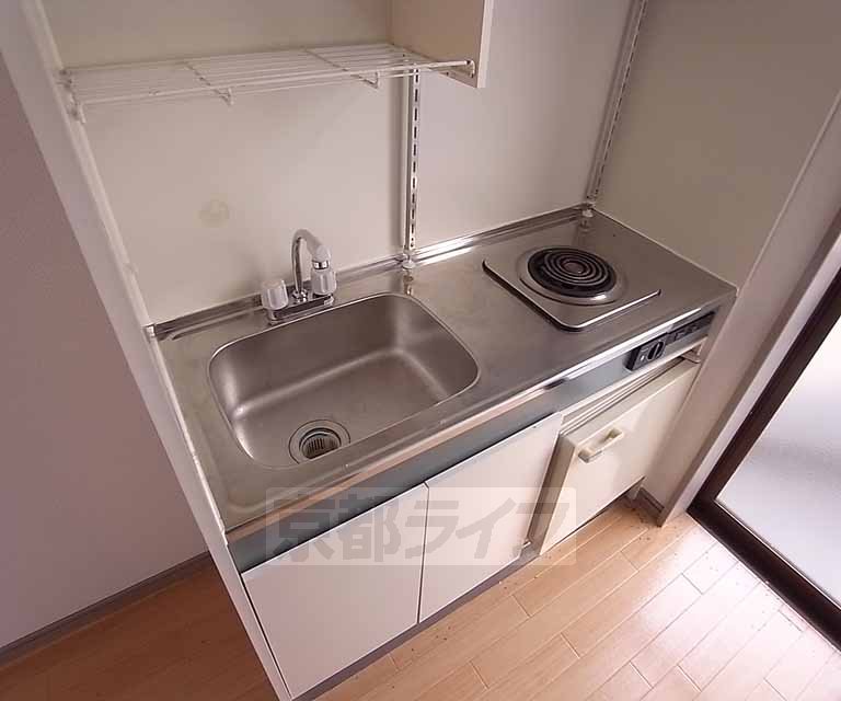 キッチン　シンプルなキッチンです。