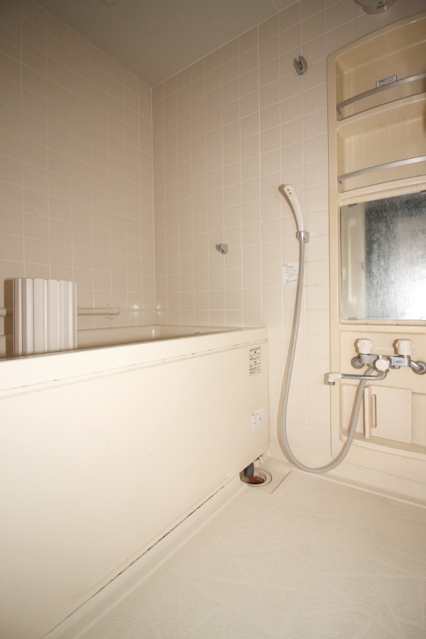 バス・シャワールーム　お風呂