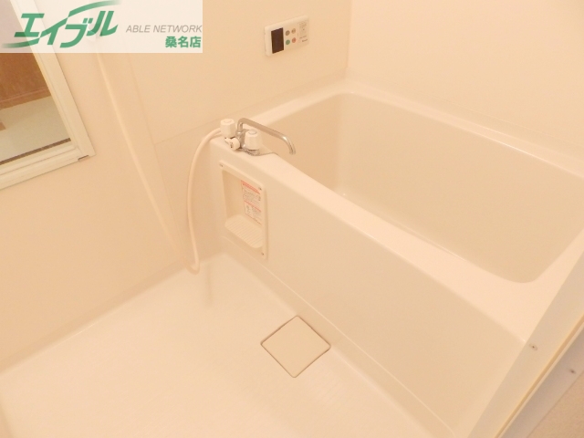 バス・シャワールーム　バスバス