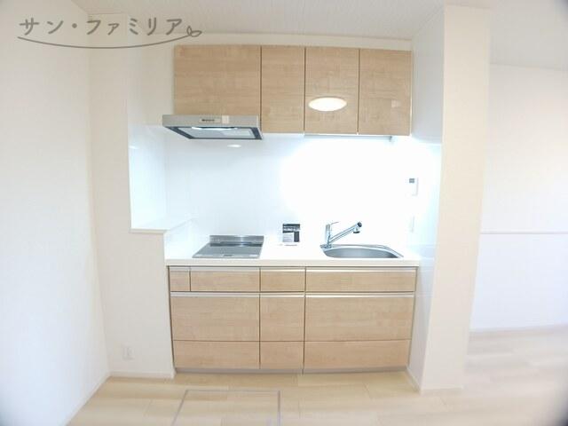 キッチン　同一シリーズ別物件写真