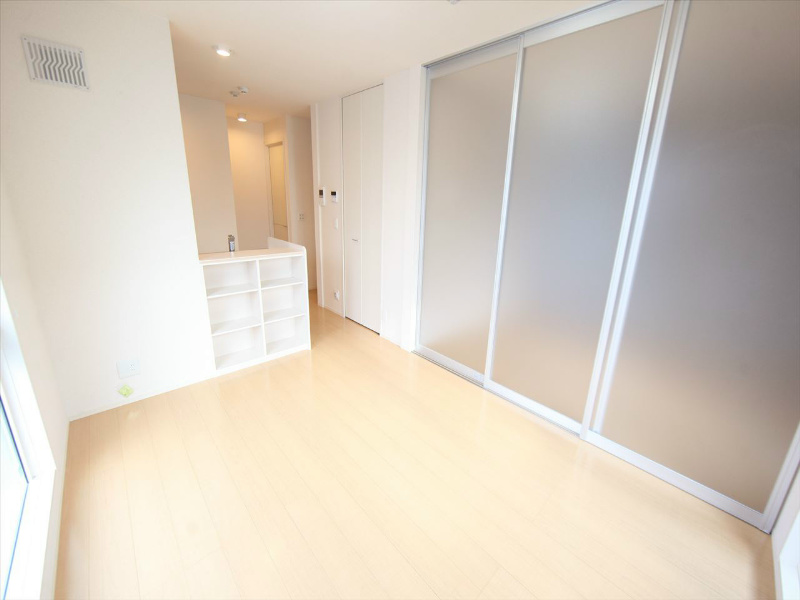 その他部屋・スペース　ＬＤＫ10.3帖　カウンターキッチン（収納棚付き）