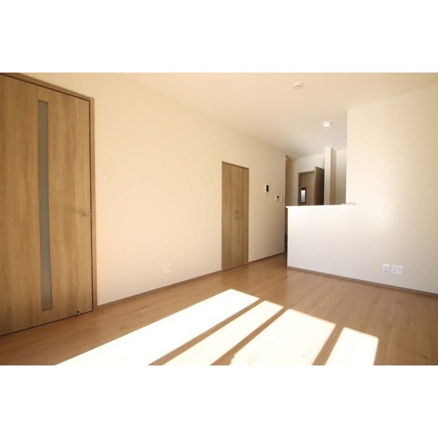 居室・リビング　写真は全て１０２にて撮影