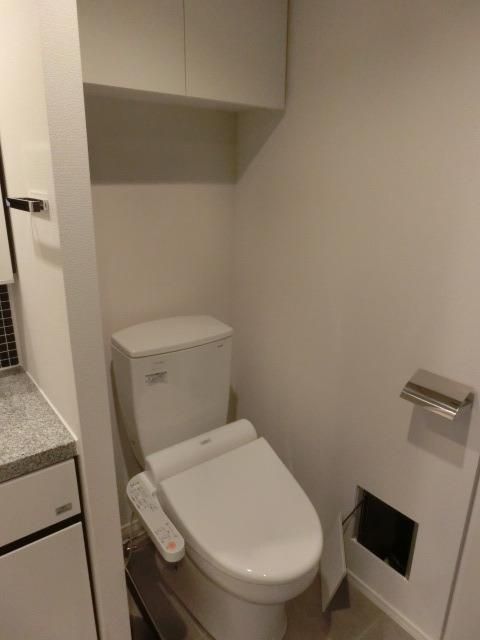 トイレ　別部屋参考画像