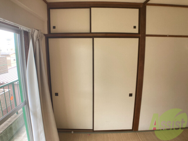 収納　こちらは収納です。中はどうなっているのでしょう。