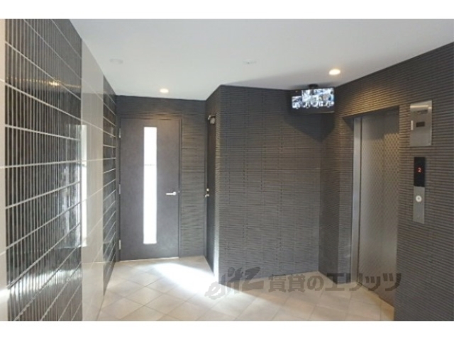 エントランス　ゴミ捨て場