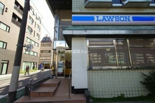 コンビニ　ローソン江戸川橋駅前店（コンビニ）まで336m