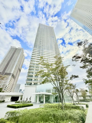 建物外観　鹿島建設施工・三菱地所の旧分譲シリーズ！平成28年築の地上4