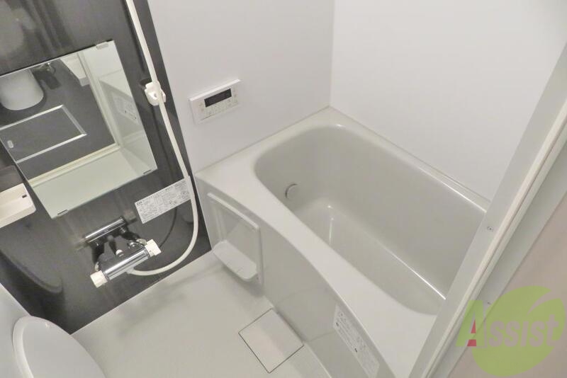 バス・シャワールーム　新築なのでお風呂もピカピカです。