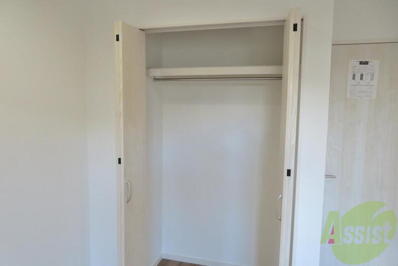 収納　収納の中には冬のコートなんかも収納出来ます。