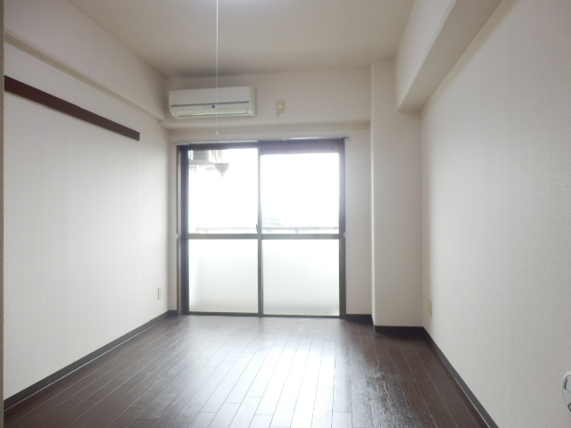 居室・リビング　参考・別室